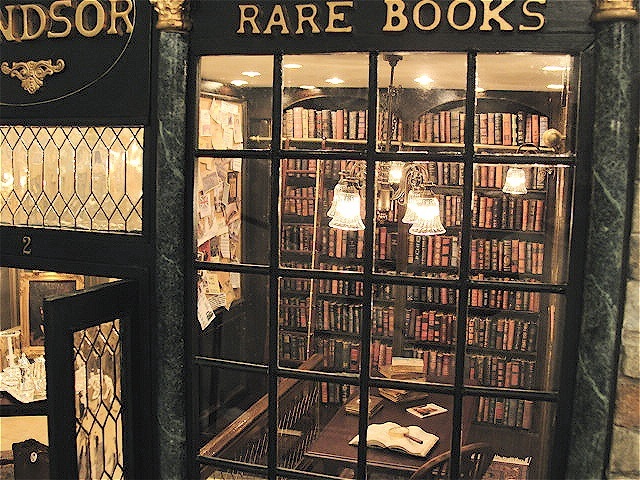 Windsor Antiques and Rare Book Shop - Click Image to Close